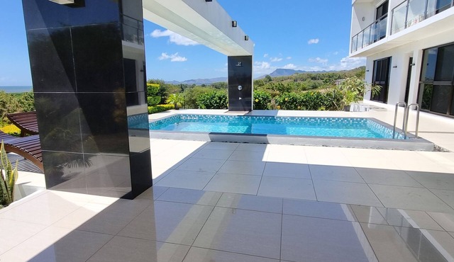 FIJI - Designer Home with Pool & seaviews. Whole Villa to yourselves. NZD500 P/N