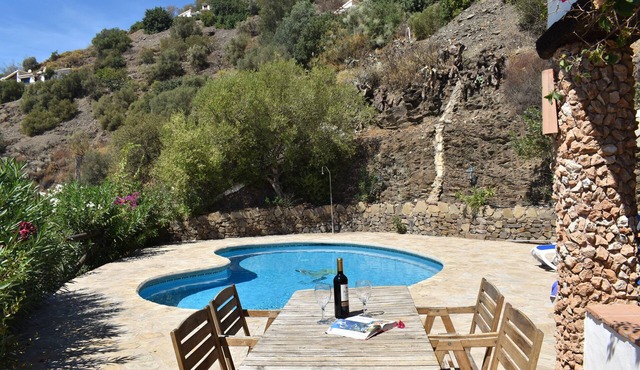 Finca Carrulo with private pool for 6 people and fantastic views