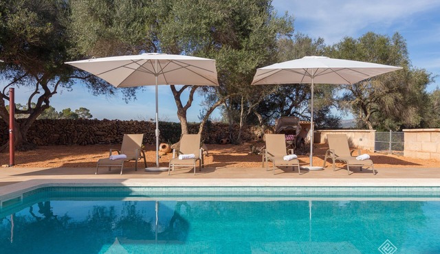 Finca Son Grauet - Spectacular villa with pool in Llucmajor