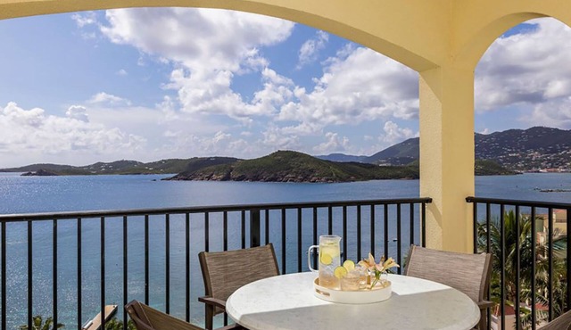 𝐅𝐢𝐧𝐝𝐢𝐧𝐠 𝐌𝐞𝐢𝐥𝐢’𝐬 Beachfront Dream Holiday at Frenchman's Cove Resort