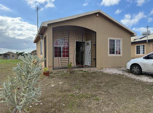 Finest Accommodation Phoenix Prk Village 1,Phase 4 lot 1347, 26 Sheawater Ave