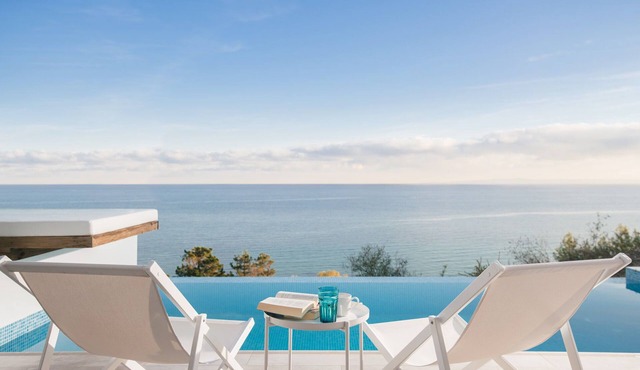 Fiore Suites