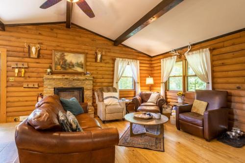 Fir River Cabin