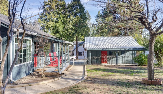 Fire Pit + Grill: Retreat Between Arnold & Murphys