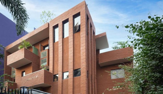 Firebrick Boutique Residences - GARNET HOUSE