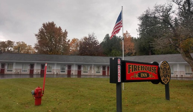 FireHouse Inn