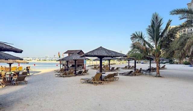 FIRST CLASS | 2BR | Cozy Beachfront Escape