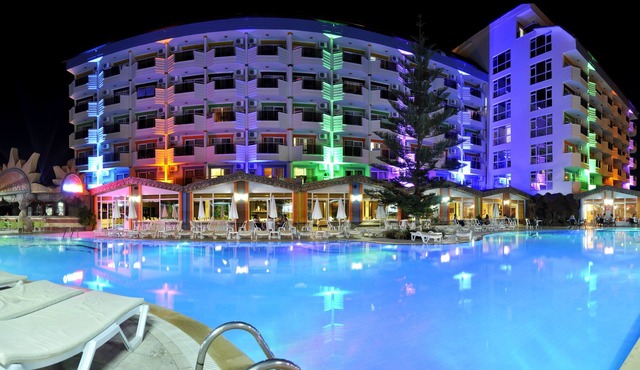 First Class Hotel - All Inclusive