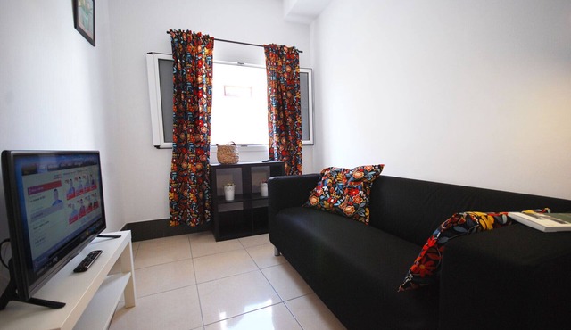 First floor apartment close to sea promenade