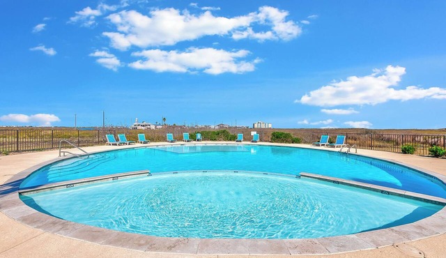 First-Floor Condo | Steps to Beach & Private Patio