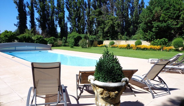 First floor: l'Olivier 2 bedrooms - Air conditioning - Swimming pool at Domaine Les Rivales