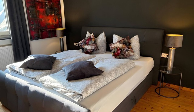 First Floor Vacation Home AusZeit