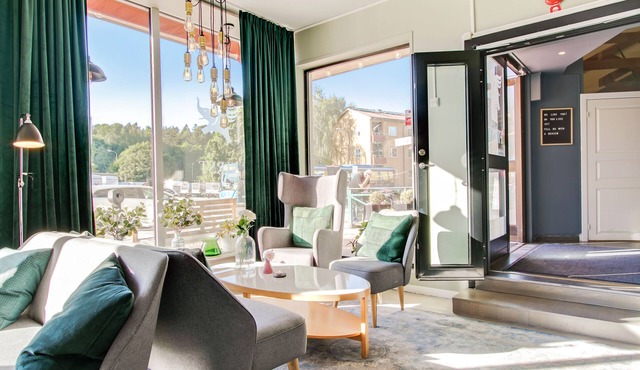 First Hotel Brommaplan