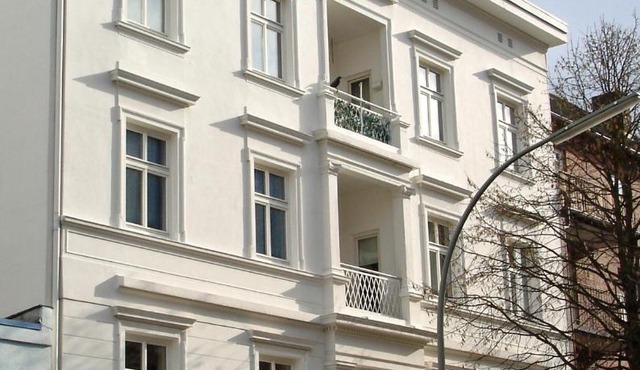 FirstClass Apartments