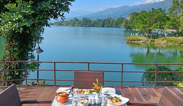 Fish Tail Lodge