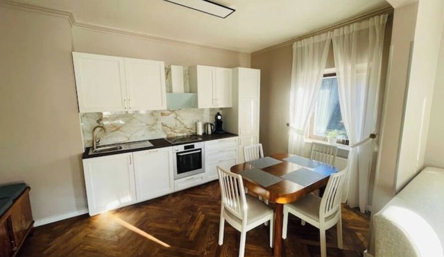 Fitter's room accommodation in the center
