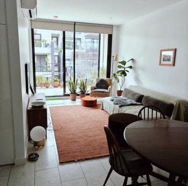 Fitzroy Pad - Secure Parking, Balcony & Wi-Fi