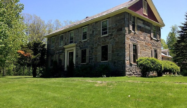 Five-Bedroom Private Mansion for Rent near Lake Dunmore, Vermont