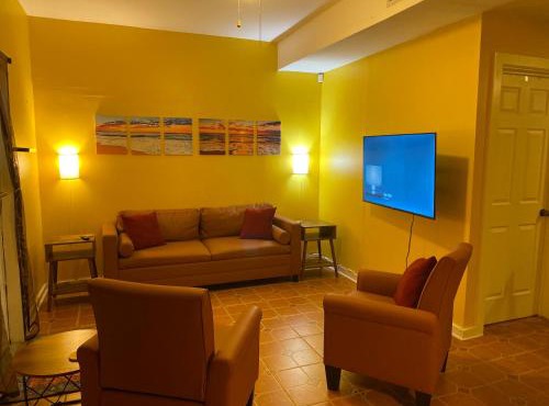 Five Elements Lodge B&B with Outdoor Spa