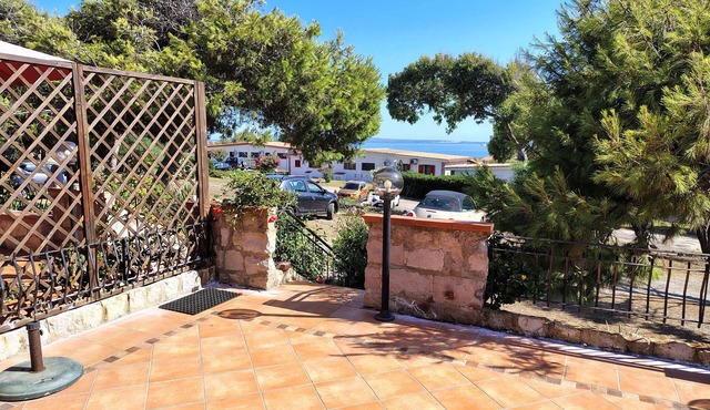 Five minutes from the beach, EightA cottage in private family village
