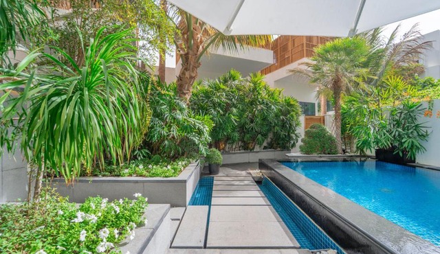 FIVE Palm-Private Pool and Garden-Luxury Suite