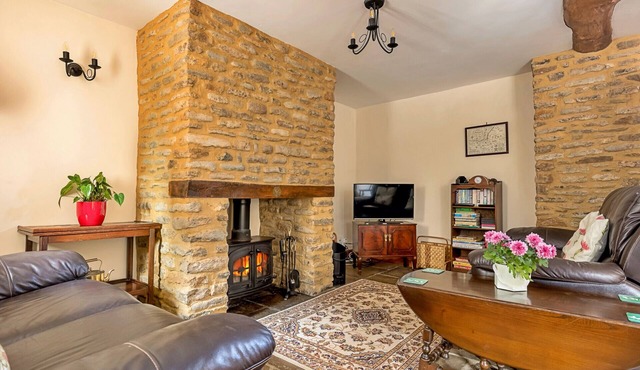 Fives Court Cottage