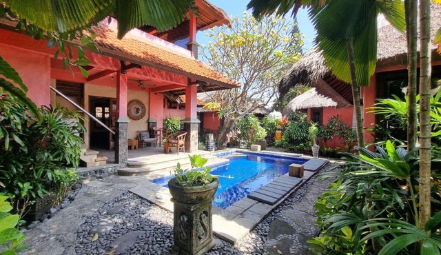 Flash Back Bungalow