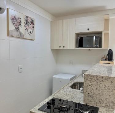 Flat à beira-mar, próximo às festas de verão
