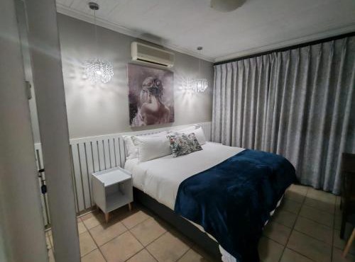 Flat 1