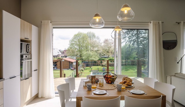 Flat 100m², 8 people, near Arras