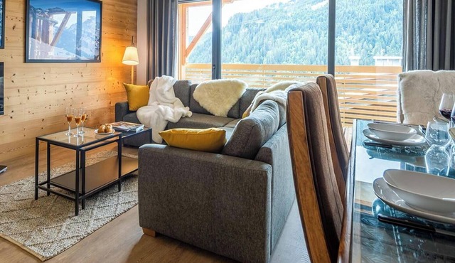 Flat 6 pers - modern, central, ski in ski out