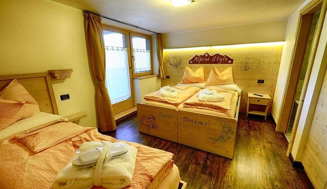 Flat Casciana - Baita Cusini with mountain view, wellness area and Wi-Fi