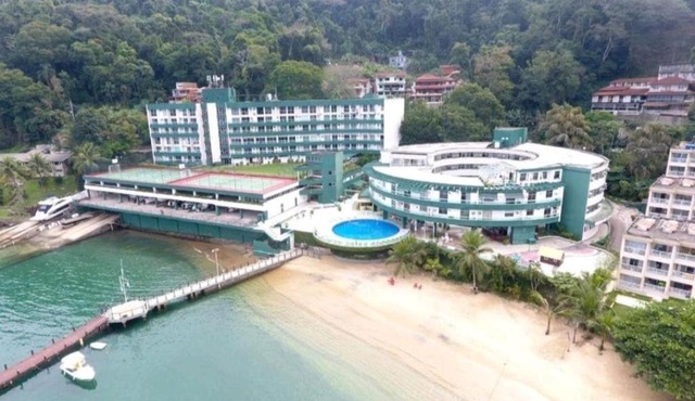 Flat em Angra