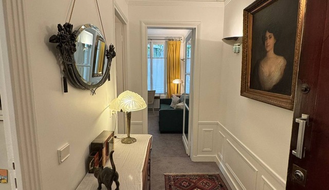 Flat in Paris, 16th Arr.