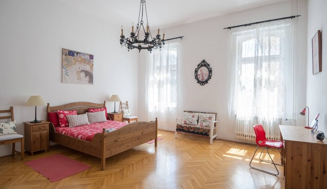 Flat in the most Central Location of Budapest