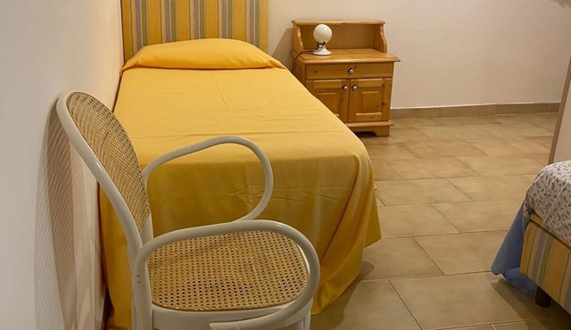 Flat in villa with sea view