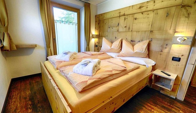 Flat Li Reza - Baita Cusini with mountain view, wellness area and Wi-Fi