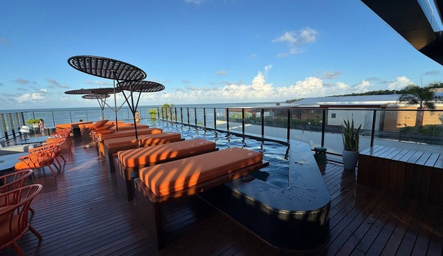 Flat Setai Cabo Branco seafront with balcony AHT12