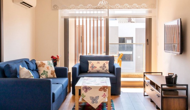 Flat w Pool and Balcony 5 min to Beach in Alacati