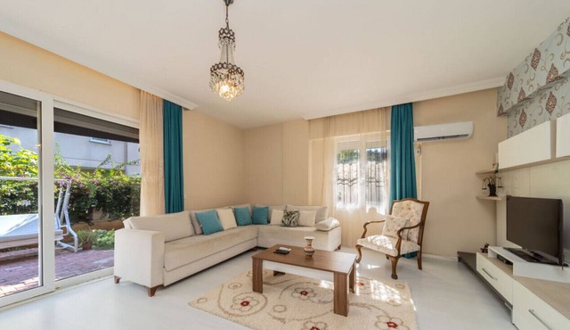 Flat with Backyard 600 m to Duden Waterfalls