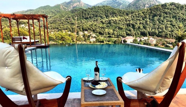 Flat with Shared Pool in Marmaris