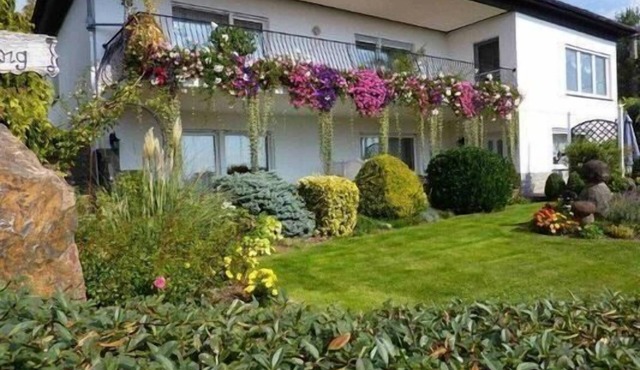 Flat with terrace