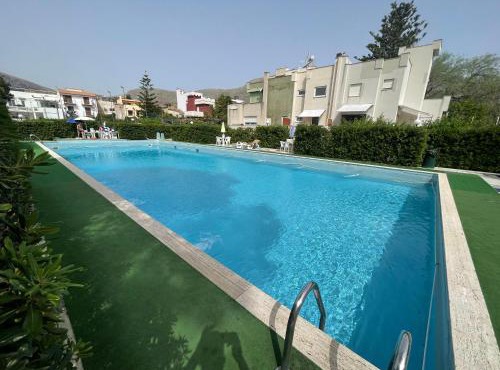 Flat with Terrace & Pool