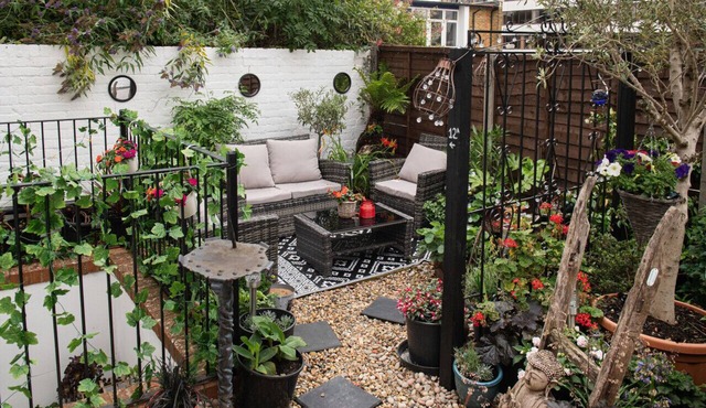 Flawsome Stays Unique Home w Quirky basement for 12 Guests near Harbour /Town