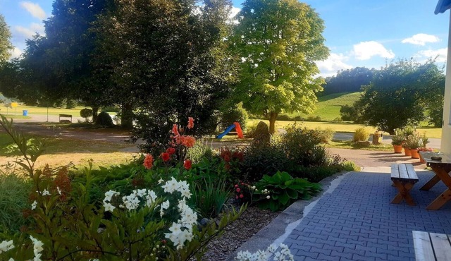 Fleischmannhof Do San Ma Dahoam Farmhouse with Shared Terrace & Wi-Fi