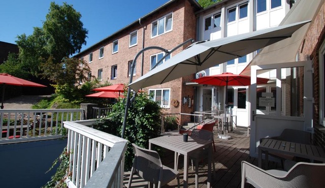 Flensbed Hotel & Hostel