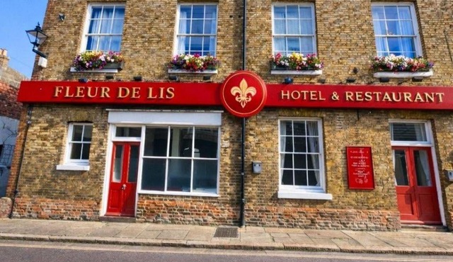 Fleur De Lis Hotel
