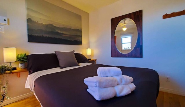 Fleuve et Montagnes Condo no 2