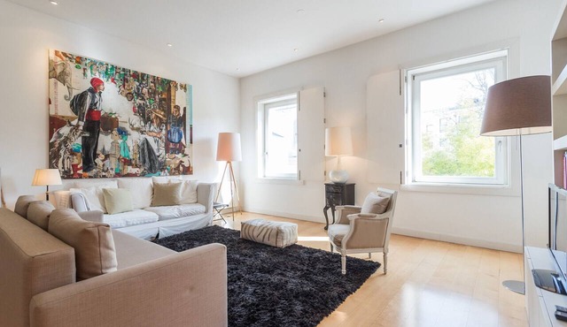 FLH Chiado Design Flat