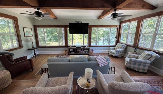 Flint River Cabin with dock and boat ramp